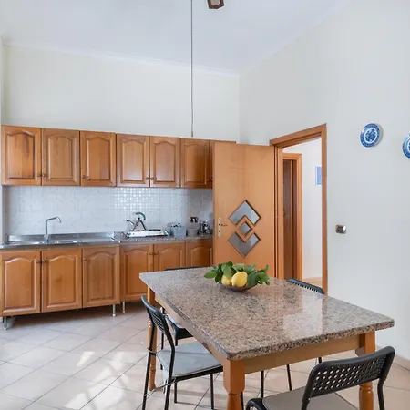 Stazione A 160m - Mediterranea