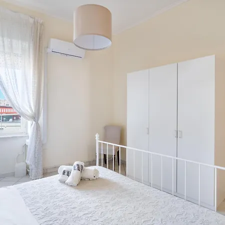 Διαμέρισμα Stazione A 160m - Mediterranea Νάπολη